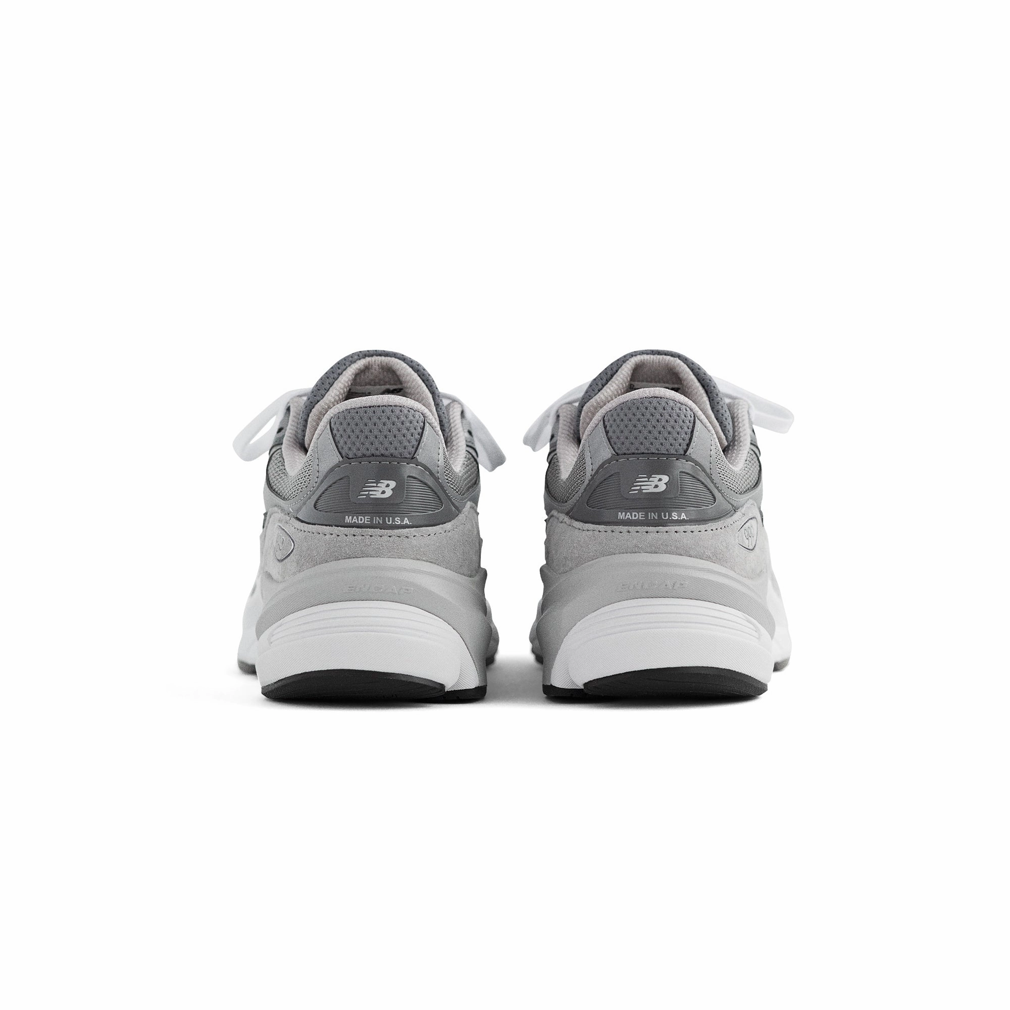 Fashion-Forward Sturdy Construction New Balance Mens Made In USA 990v6 Shoes