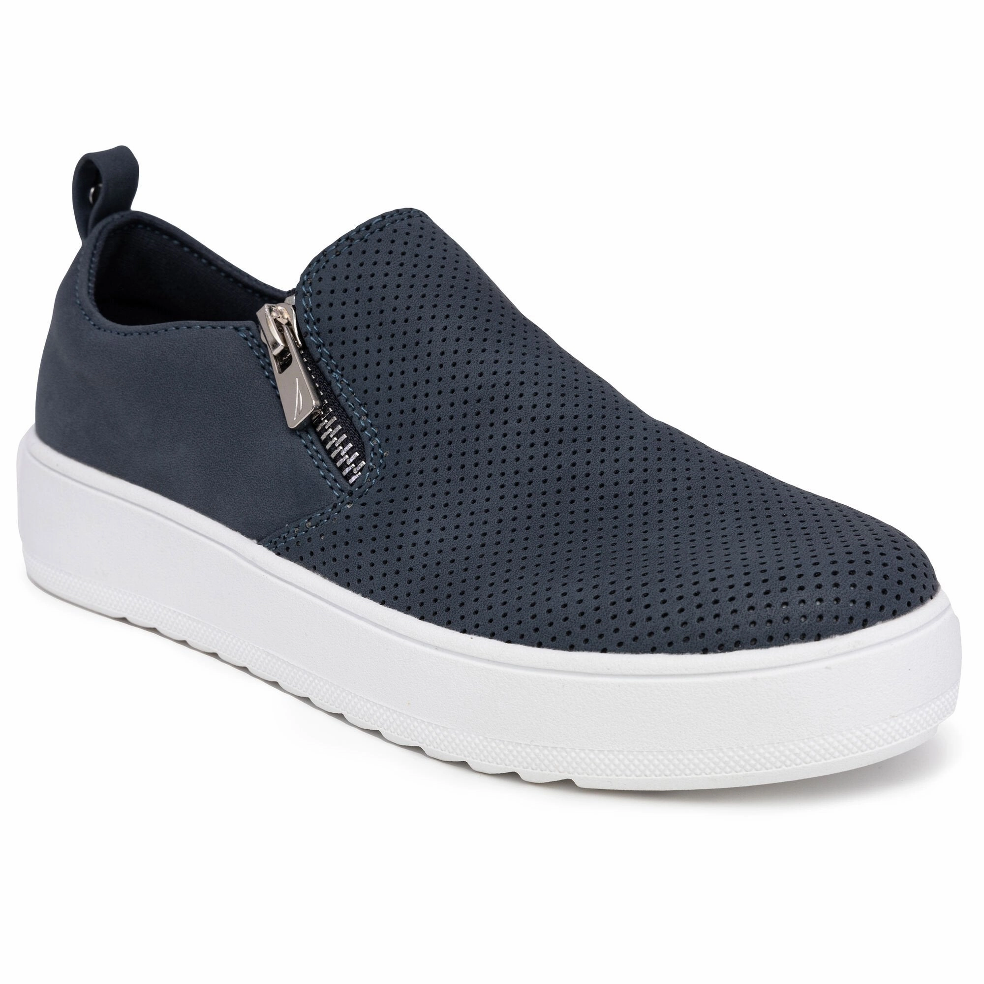tear - resistant - fabric - strength shoes Nautica Platform Sneaker
