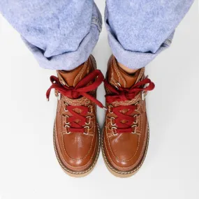 Women's Jasper Hiker Boots In Vintage Tan Classic Style