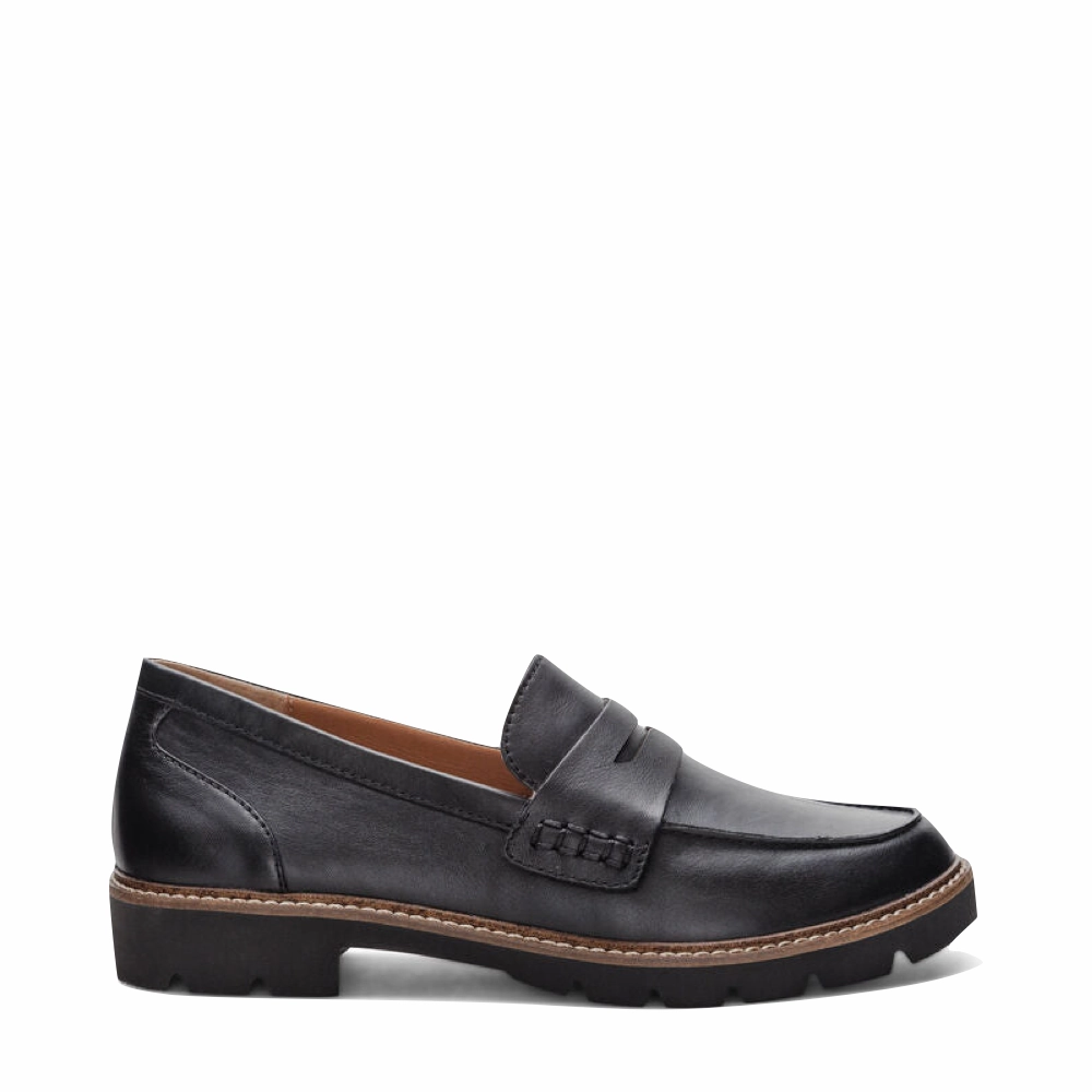 Paced Walking Aetrex Women's Collette Leather Loafer in Black