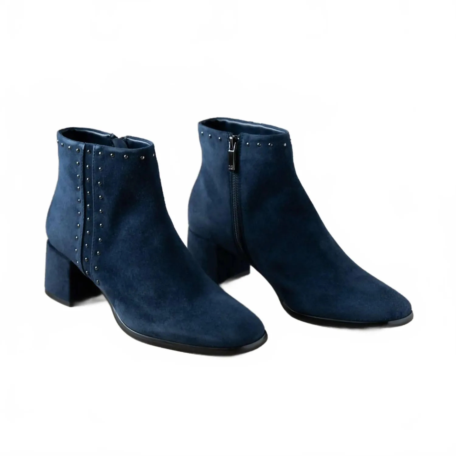 Women's Pilar Ankle Boot In Navy Coffee Shop Sturdy sole