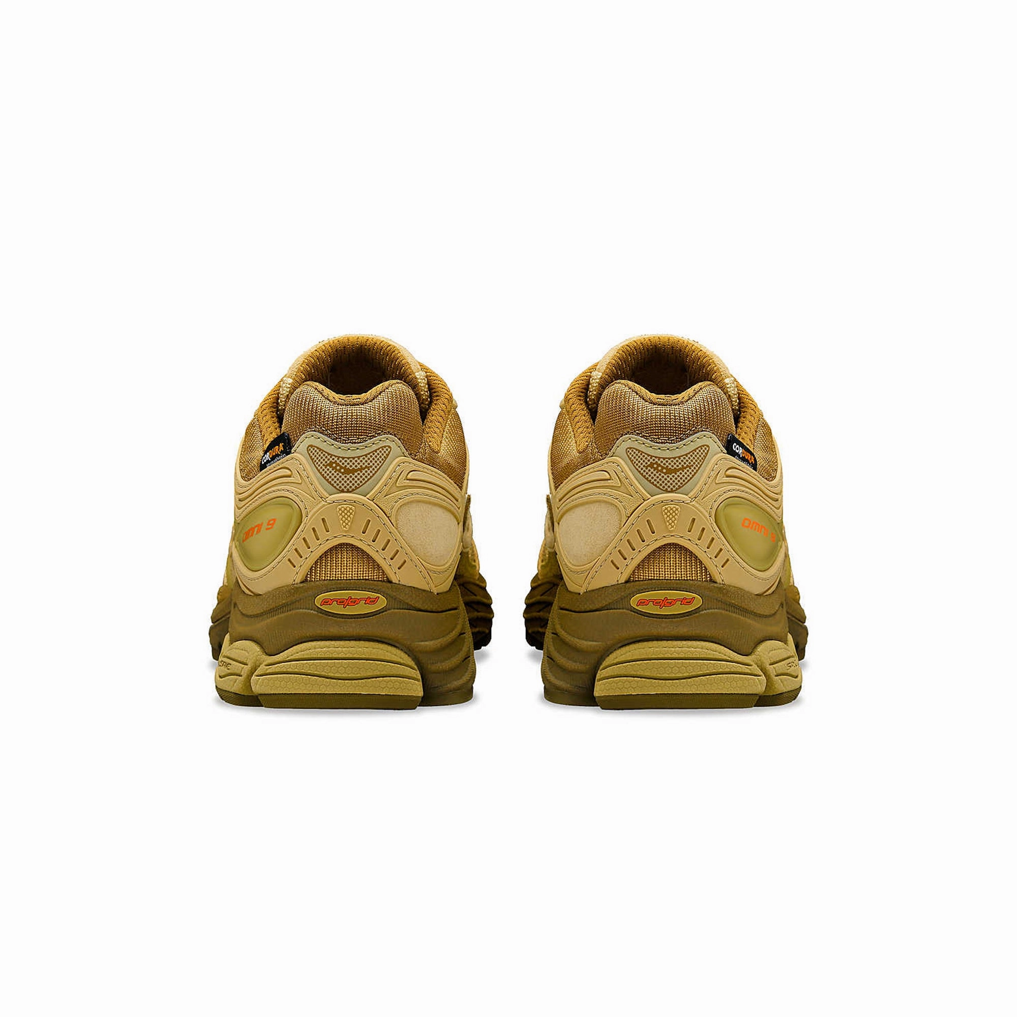 Saucony x Starcow Pro Grid Omni 9 Shoes ActiveUse