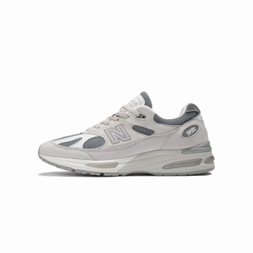 Everyday Pace New Balance Mens Made In UK U991V2 Shoes