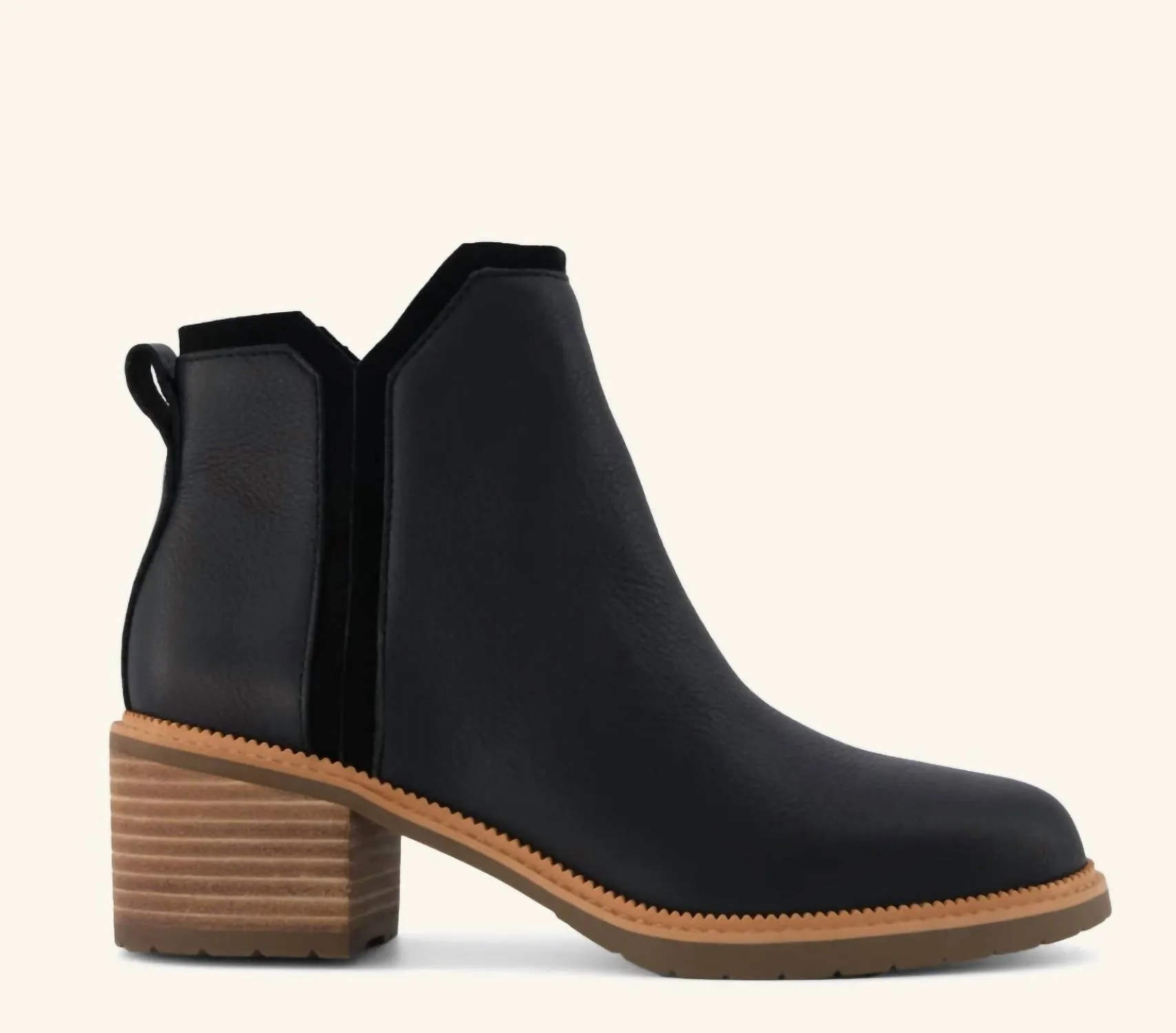 Women's Hailey Boots In Black Leather Grippy Outsole Rural Traveler