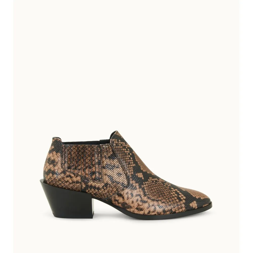 Comfort Grip Multi-Purpose Ankle Boots in Leather