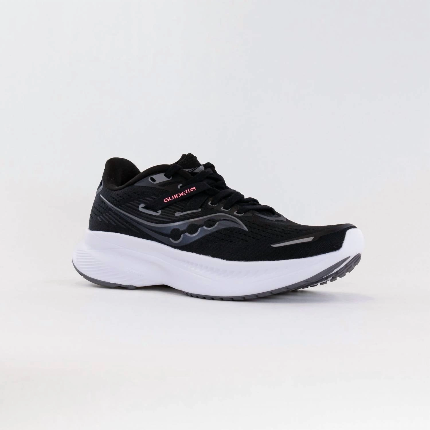 Women's Guide 16 Wide In Black/white for competition