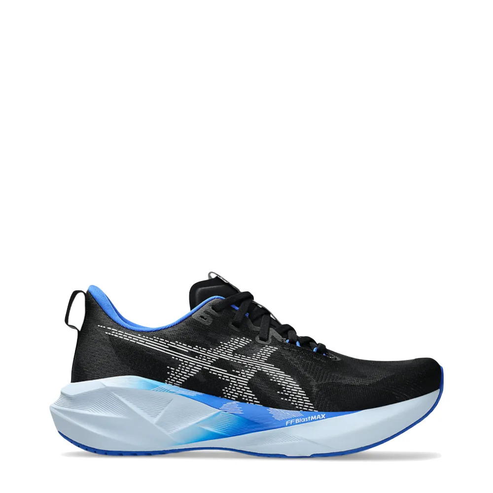 Multi Density Rubber Training Style Asics Men's Novablast 5 Sneaker in Black/White