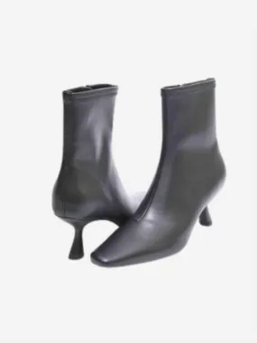 Tactical Build Women's Gabris Bootie In Black