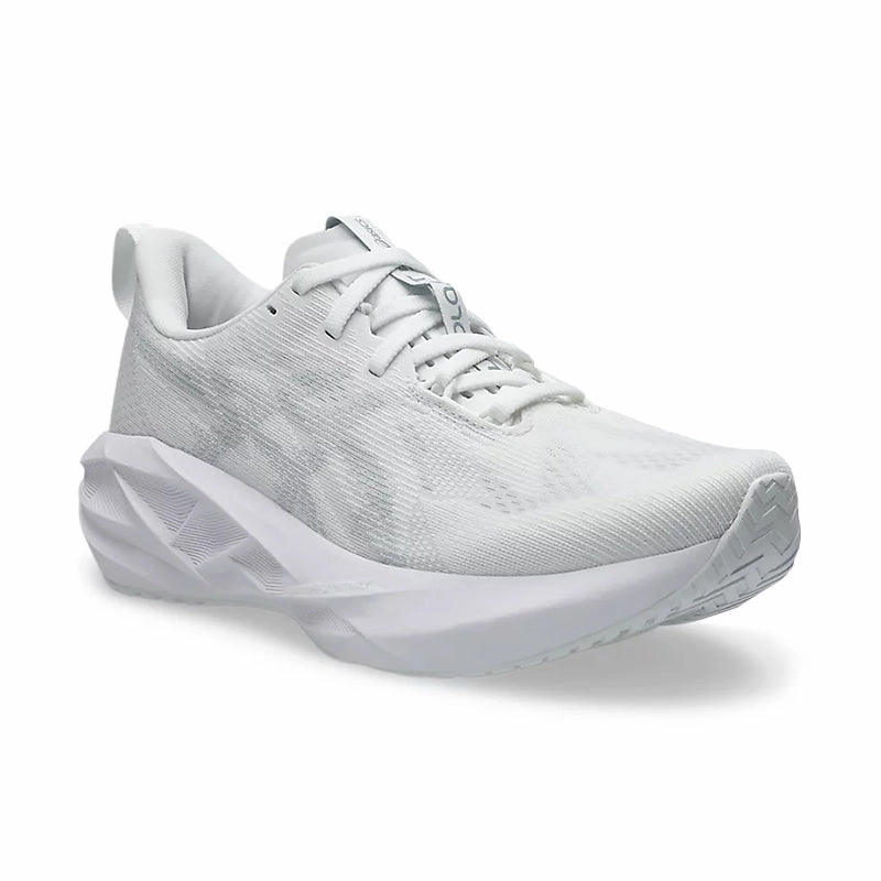 Women's Novablast 5 White/Piedmont Grey AllPurpose