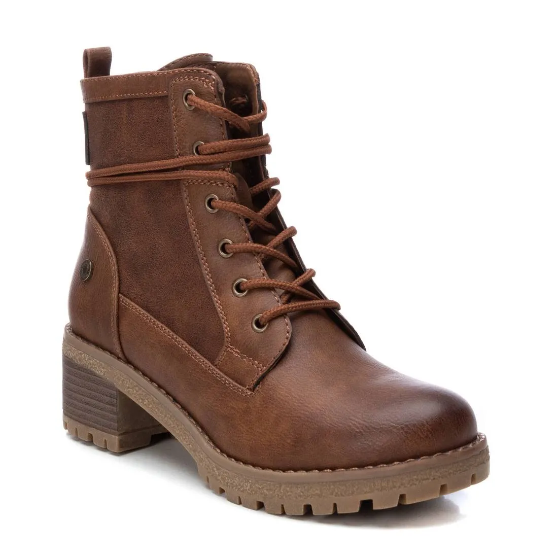 Snow Activity Casual Walk Women's Lace-Up Booties By XTI