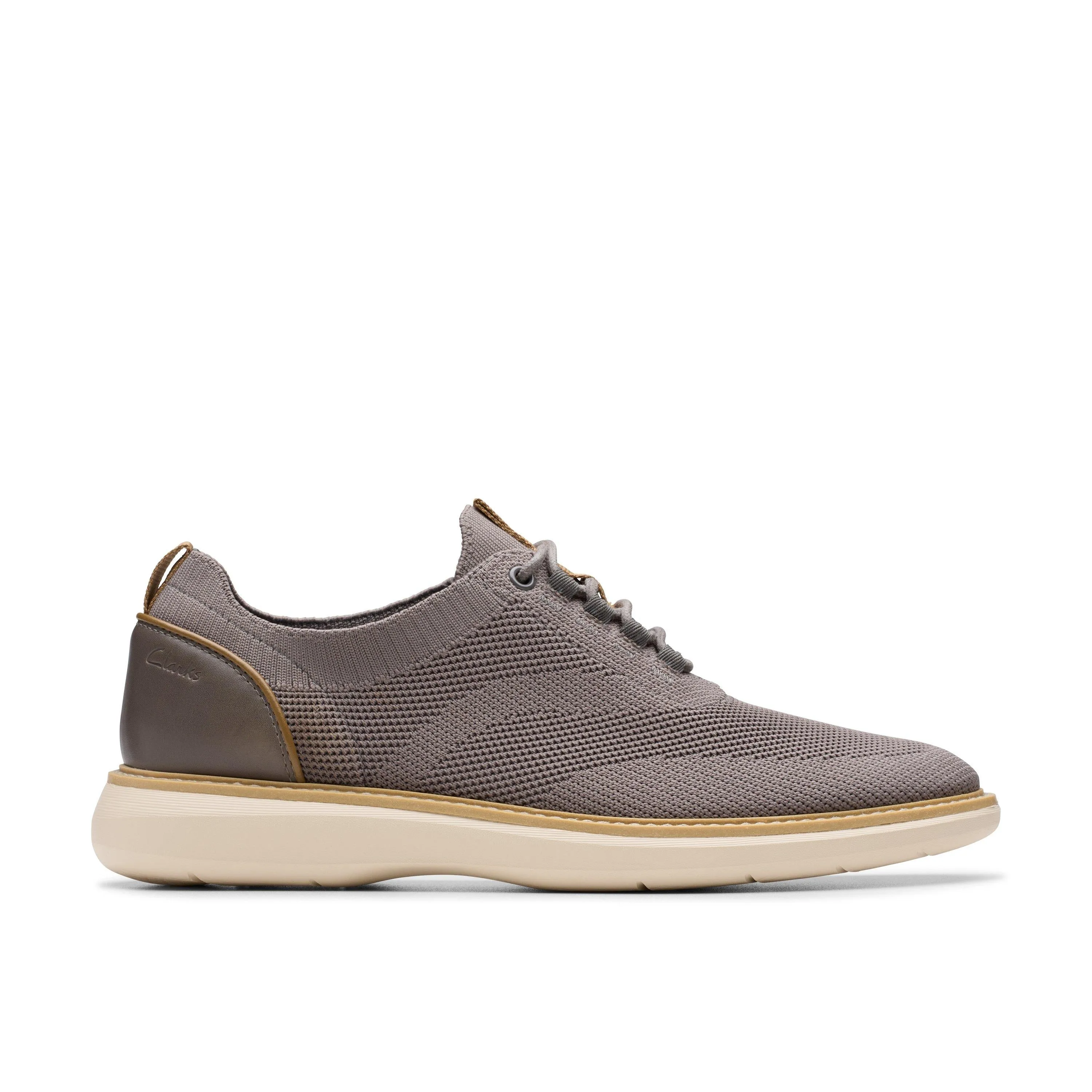 Clarks Brantin Knit in Grey Textile Comfortable ankle support