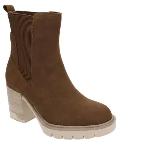 Women's Novie Boots In Cognac Reinforced Form Work Commute