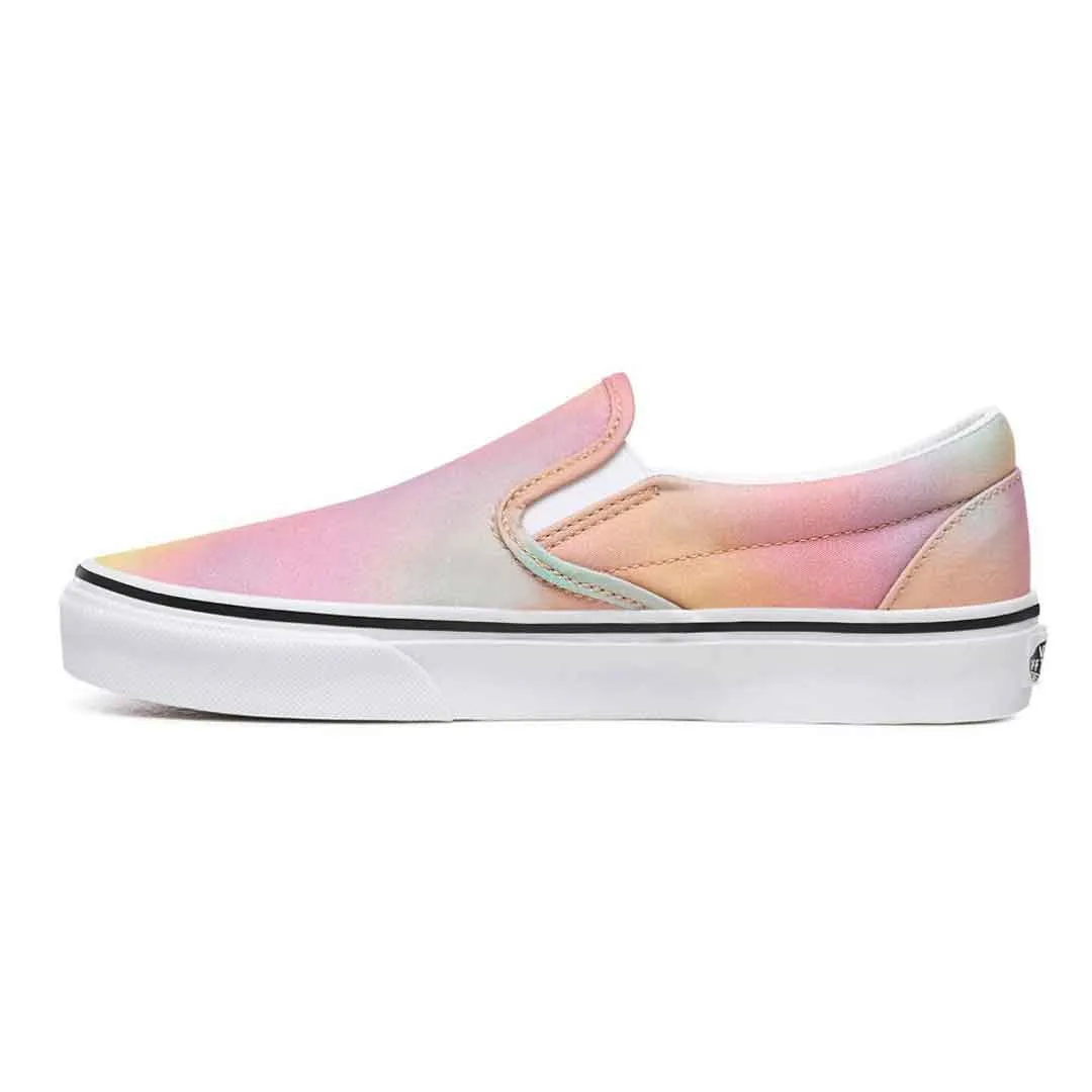 Vans - Unisex Classic Slip On Shoes (4U38WGQ) Multi Density Cushioning Everyday Style