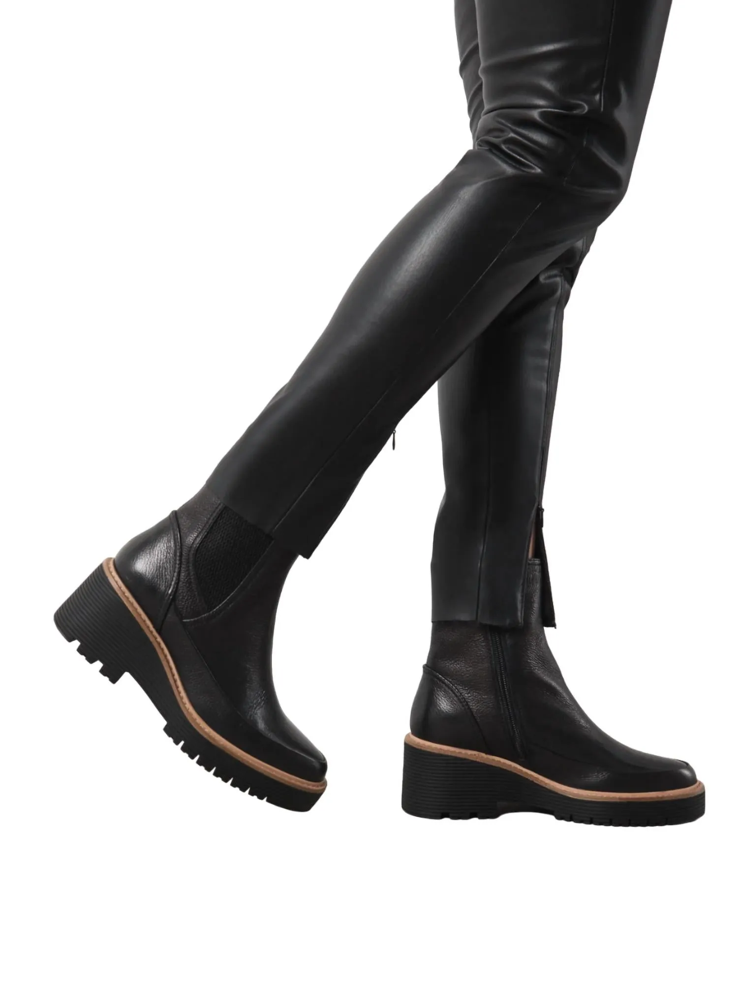 Marta Toumble Boot In Black Reinforced Form Weather Resistant User Snow Season