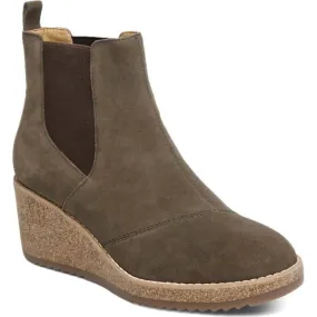 Women's Dawn Boot In Olive Farm Ready