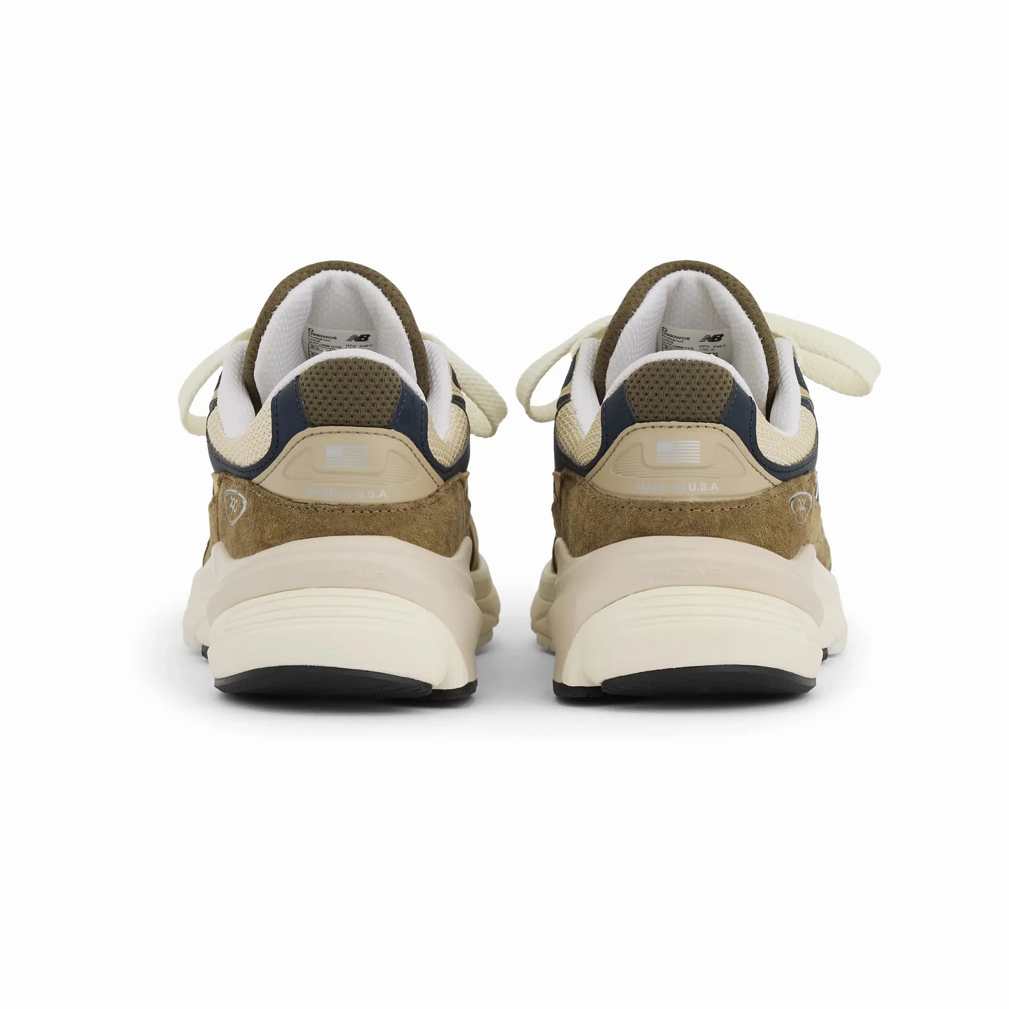 Ultra Responsive Cushioned Heel Counter New Balance Mens Made In USA 990v6 Shoes