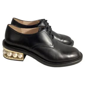 Quick Foot Access Nicholas Kirkwood Casati Pearl Derbys in Black Leather