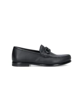 Black Leather Loafers With Tone-On-Tone Logo Buckle Quick Walking Comfort