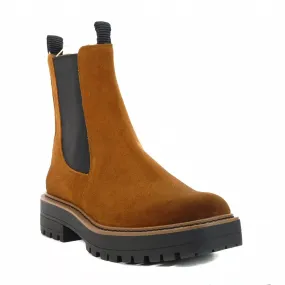 Shock Absorbing Urban Traveler Women's Vogue Boots In Brown