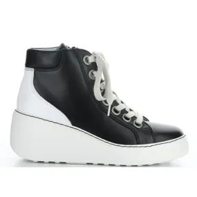 Thermal Core Mountain Hike Dice Wedge Bootie In Black