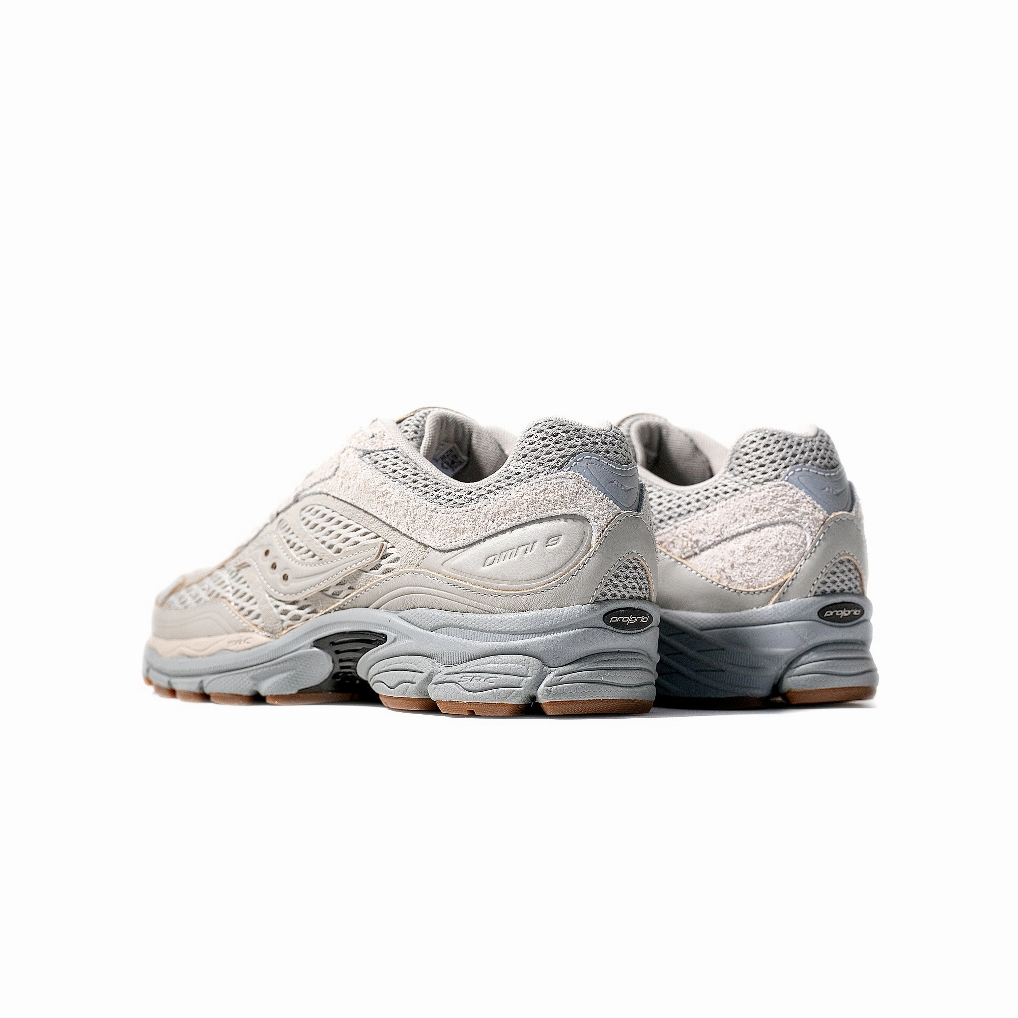 Quick lacing Textured Tread Pattern Saucony Mens Omni 9 Shoes