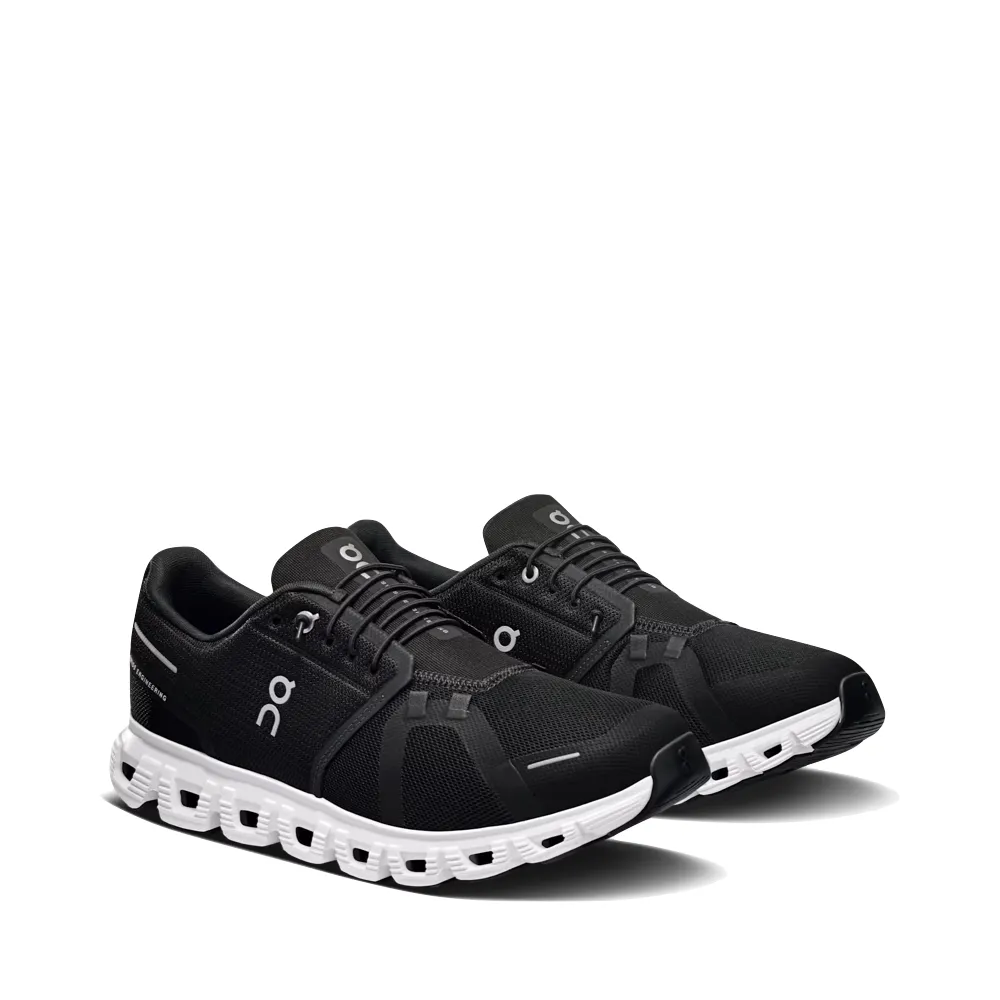 Casual Design Grip Flow On Men's Cloud 6 Sneaker in Black/White