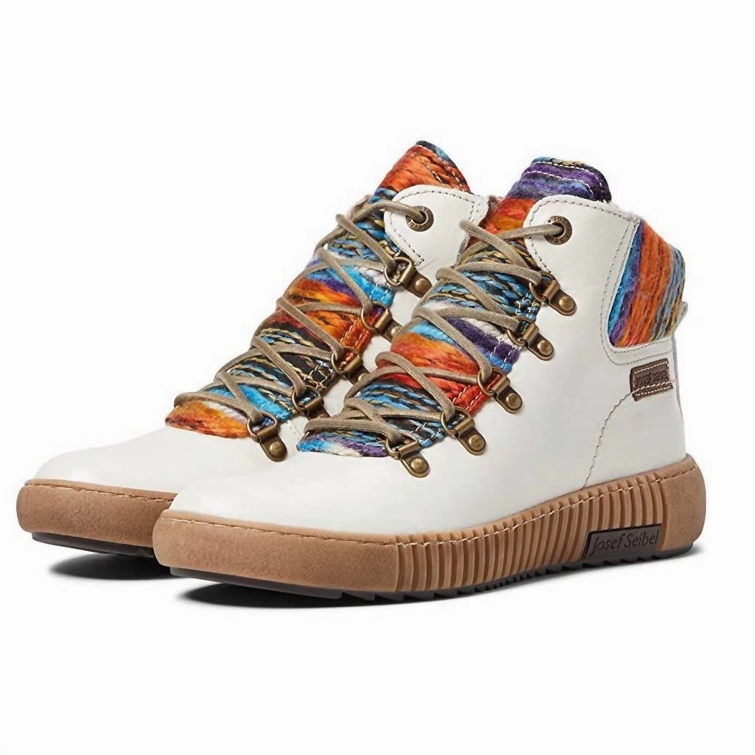 Classic Comfort Women's Maren 06 Boot In White