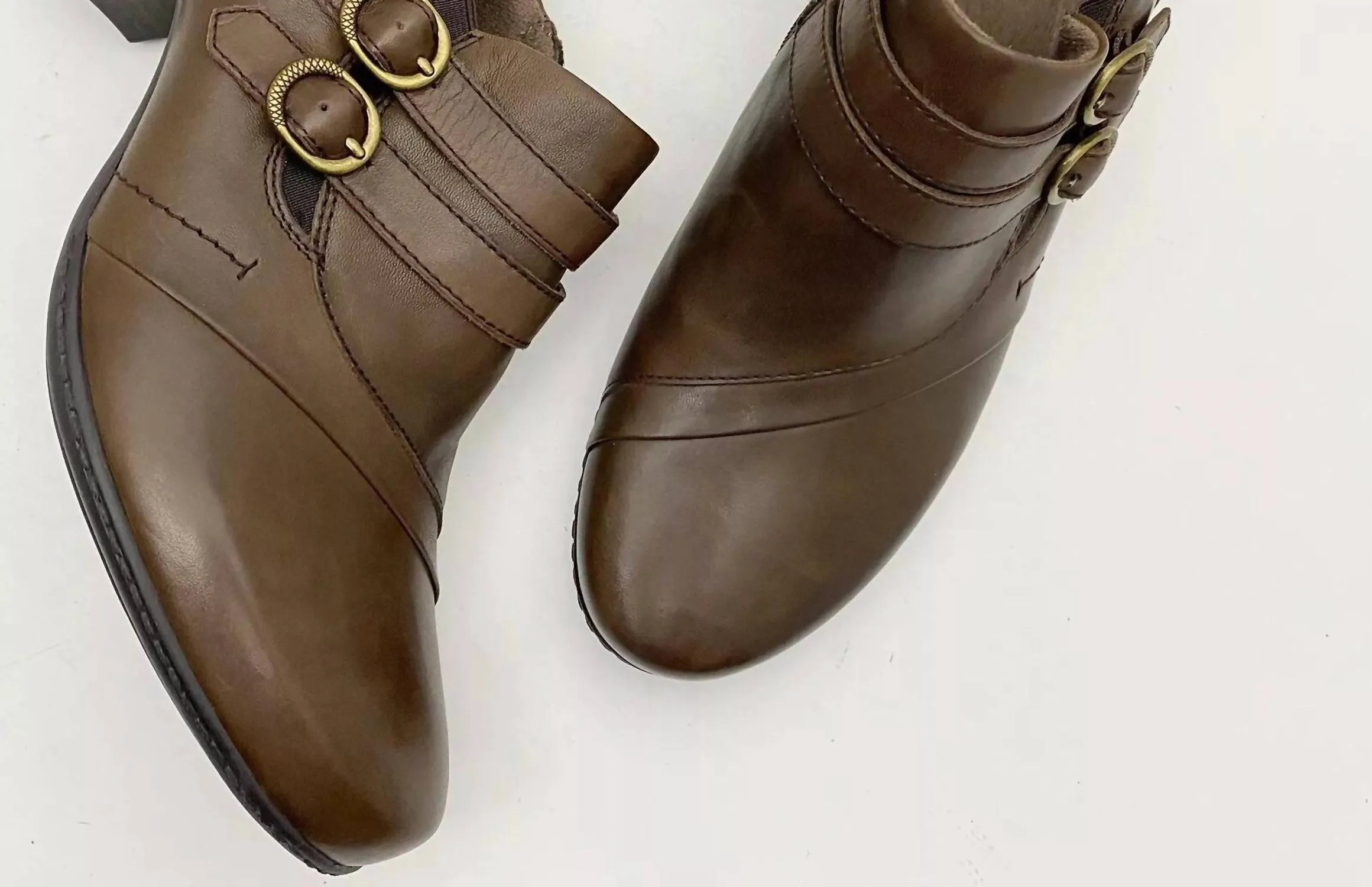 Seamless Comfort Remote Hiking Quality Wear Women's Toronto Leather Bootie In Bark