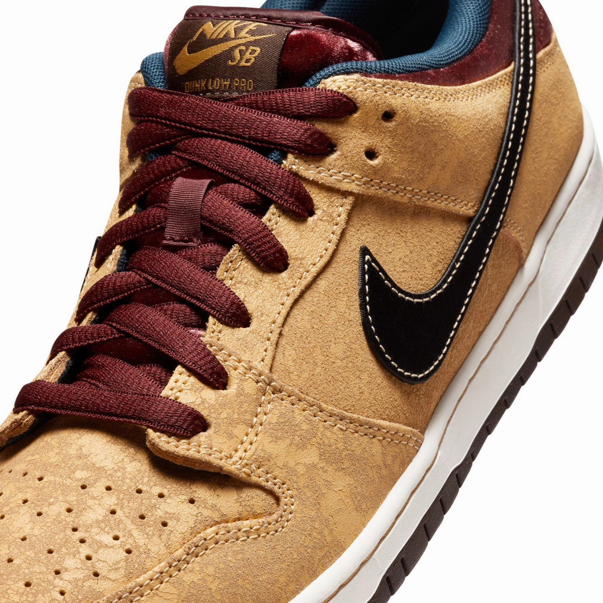 Nike SB Mens Dunk Low "City of Cinema" Shoes RubberOutsole road accessory