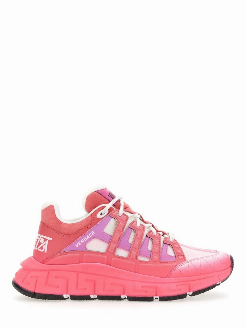 running in a fumarole area shoes breathable nylon shoes Trigrecha Sneaker
