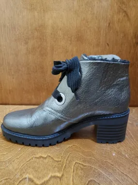Women Index Ankle Boots In Pewter Casual Adventure