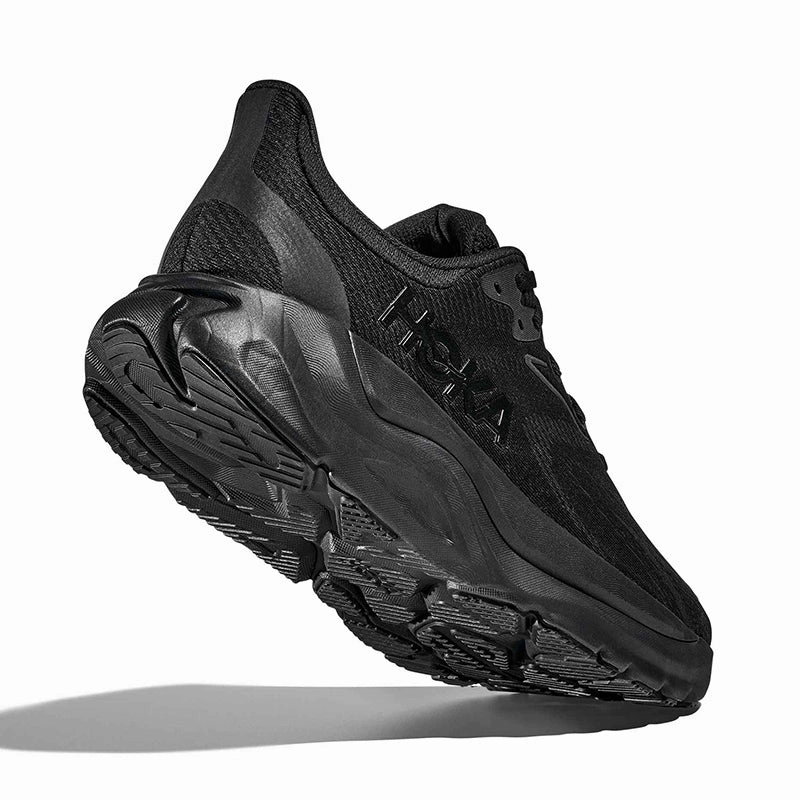 Men's Arahi 8 Black/Black aerobic running wear