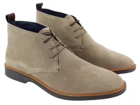 Lightweight Sole Structure Mens Sand Suede Lace Up Chukka Boots