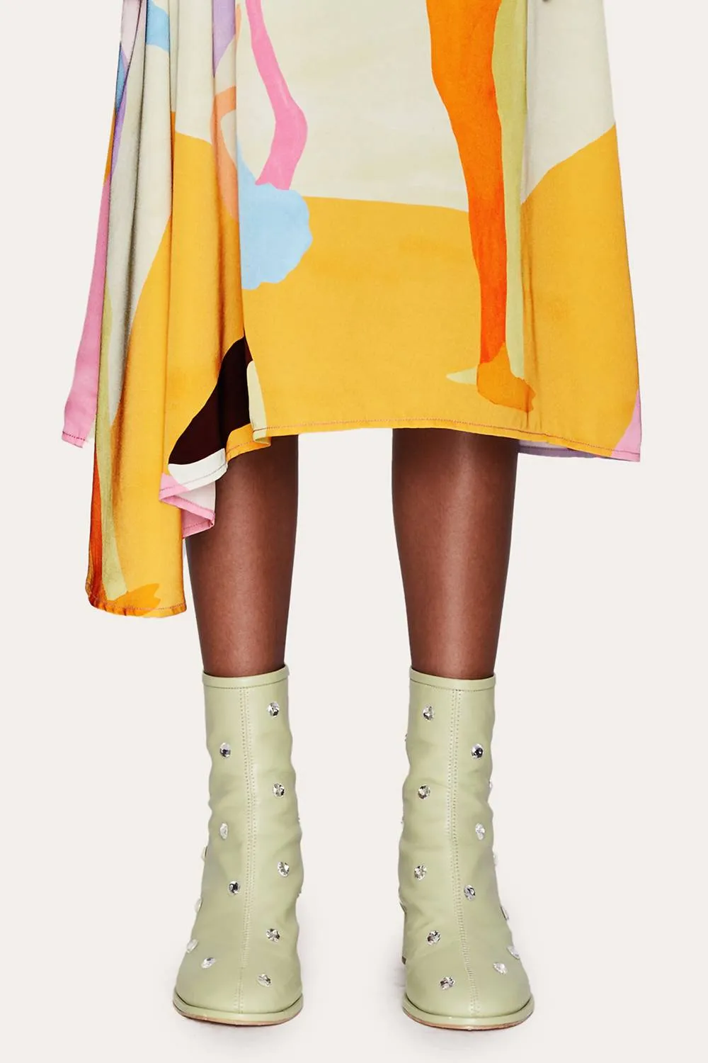 Allison Crystal Boots In Green Comfortable Walk Trail Mode