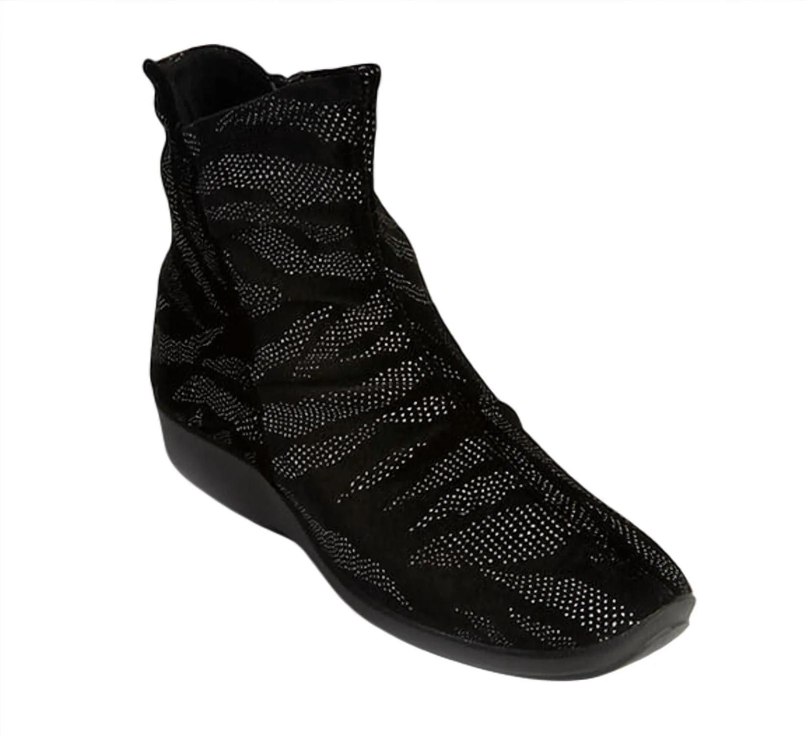 Low Profile Comfort Seeker L19 Half Soft Boot In Enala Black