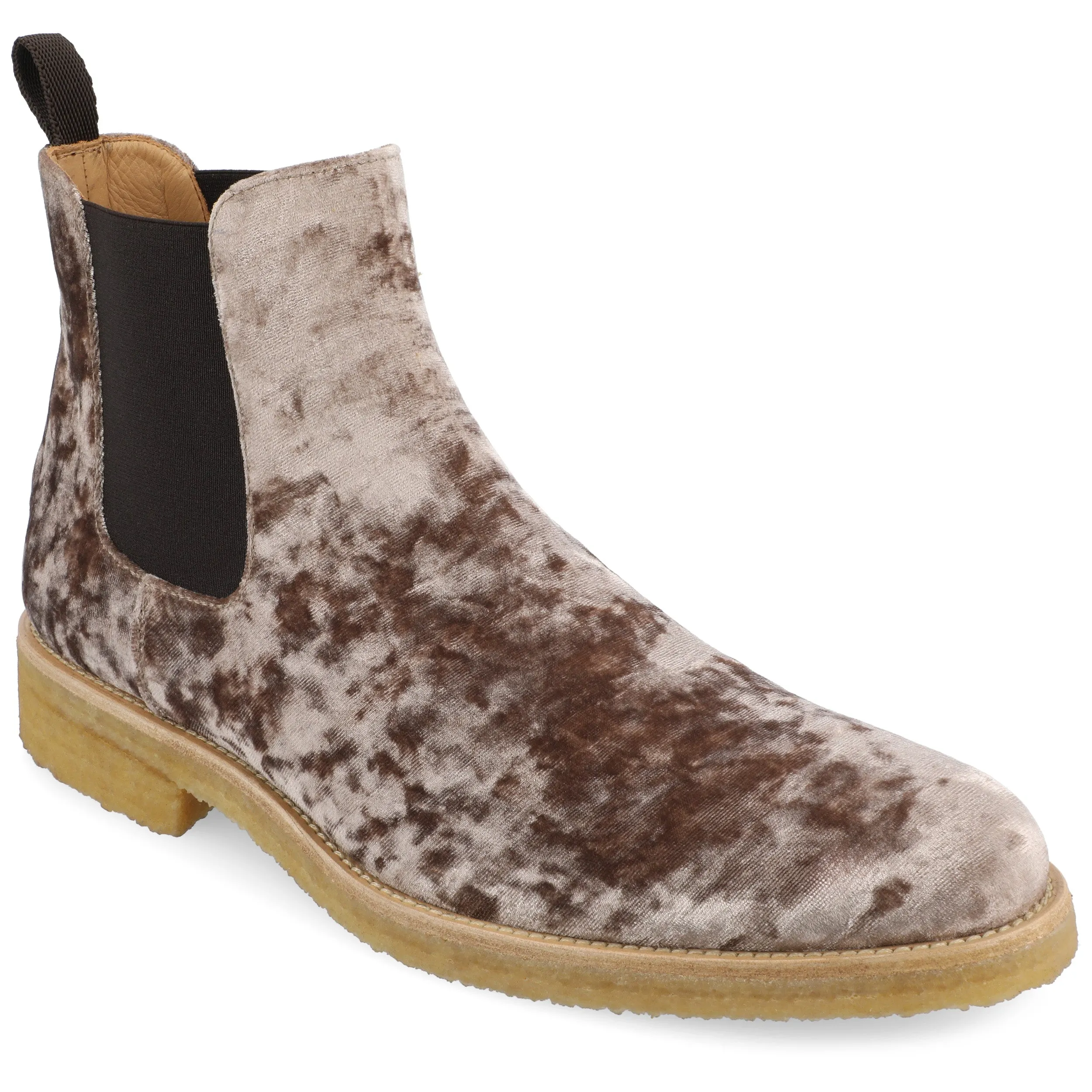 Rugged Built Functional Minimalist The Jude Boot in Champagne