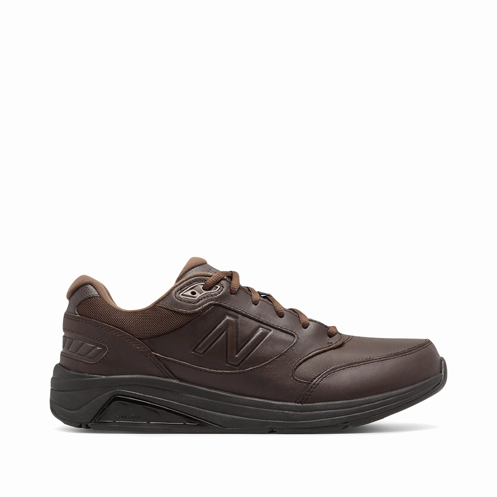 Thermoforming Technology Casual Outfit New Balance Men's 928v3 Leather Sneaker in Brown