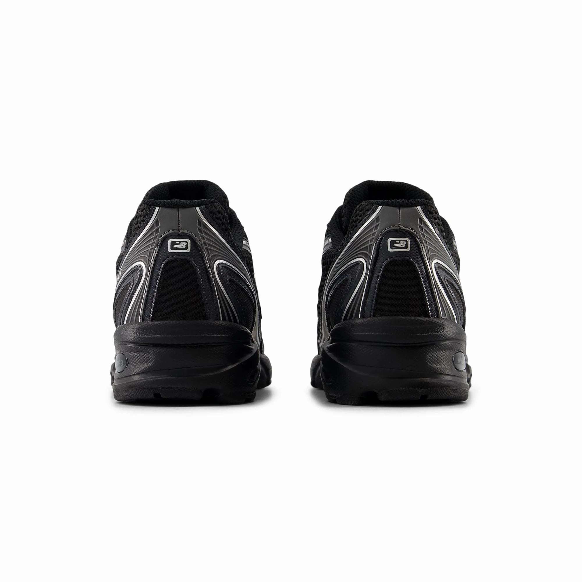 New Balance Mens 740 Shoes Thermoplastic Polyurethane Plate Ready Motion