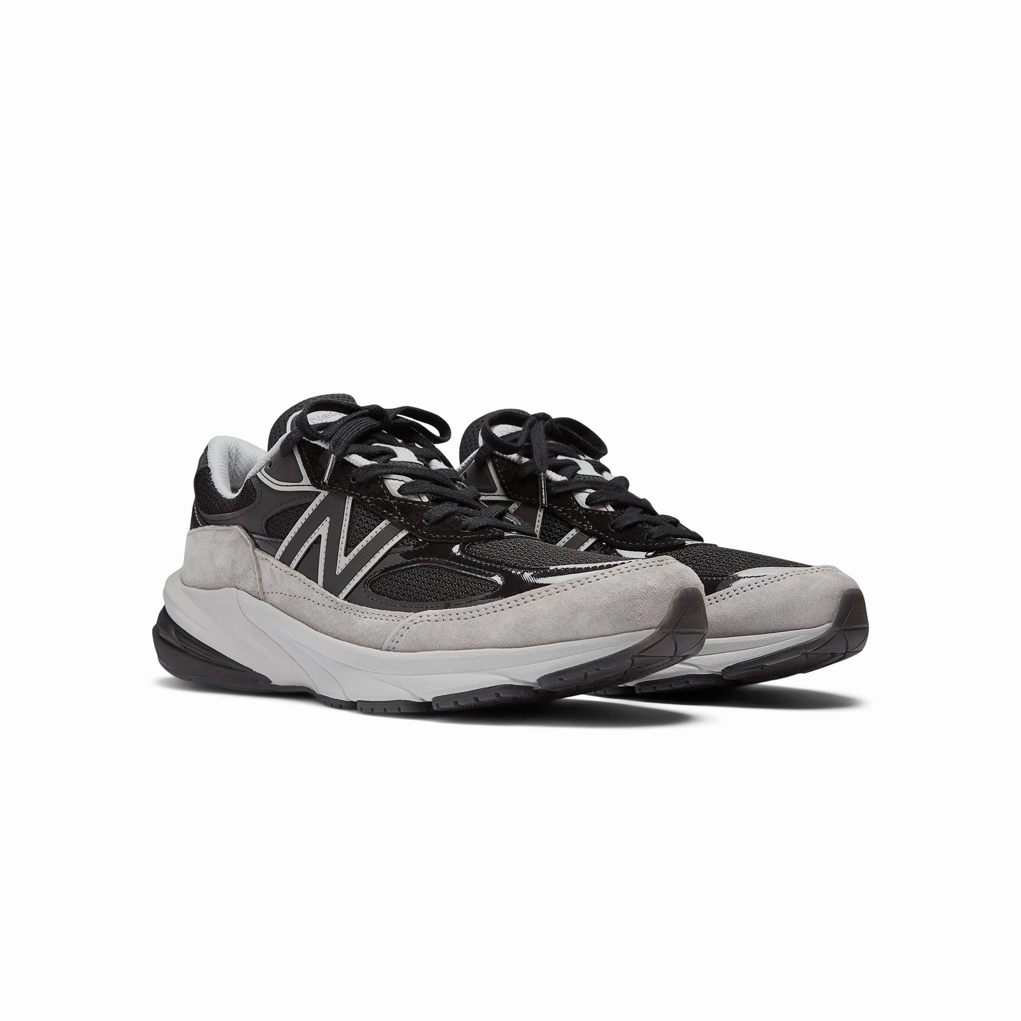 New Balance Mens Made in USA 990v6 Shoes Ultra Cushioned