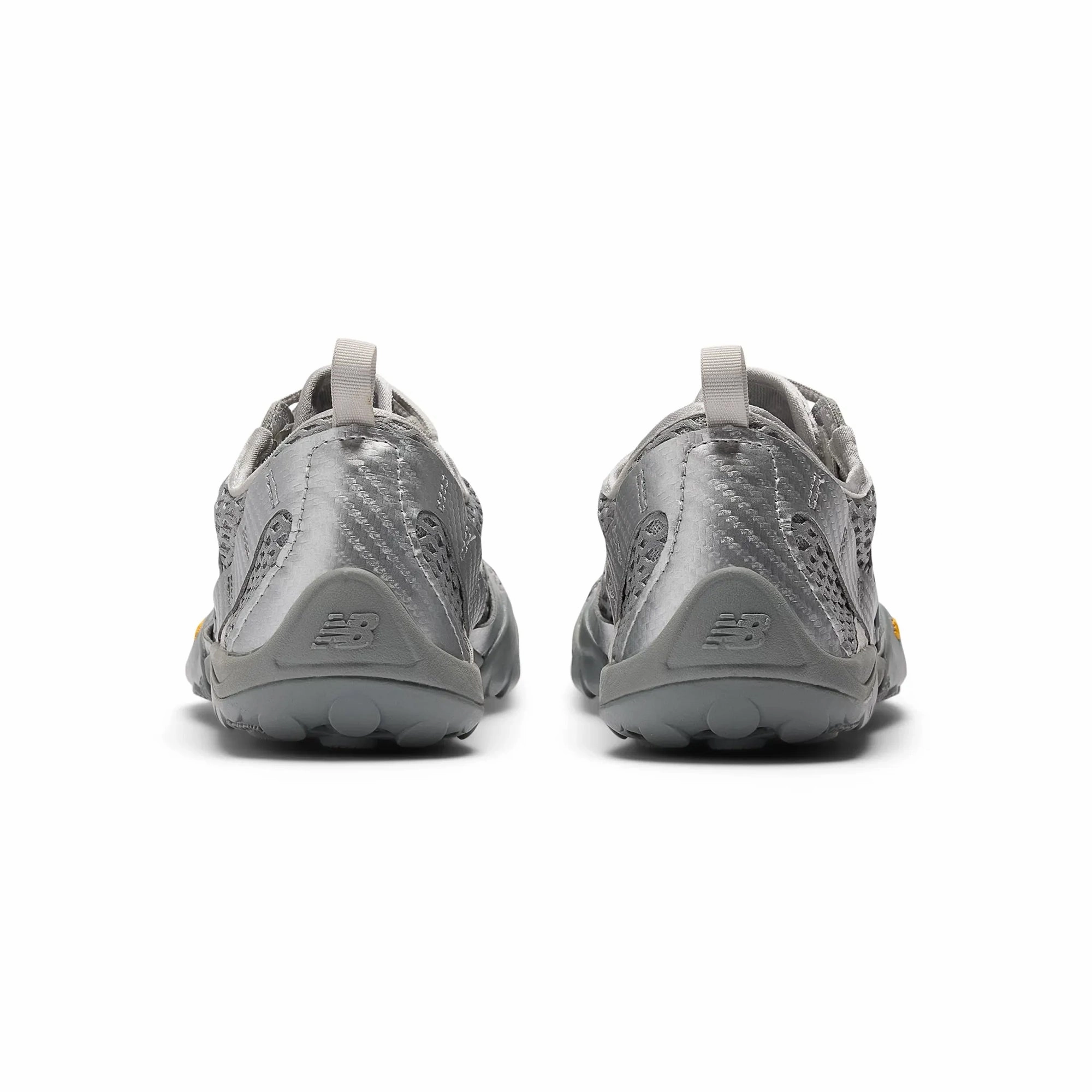 Plush flexibility Shock Diffusion Midsole New Balance Mens MT10 Shoes