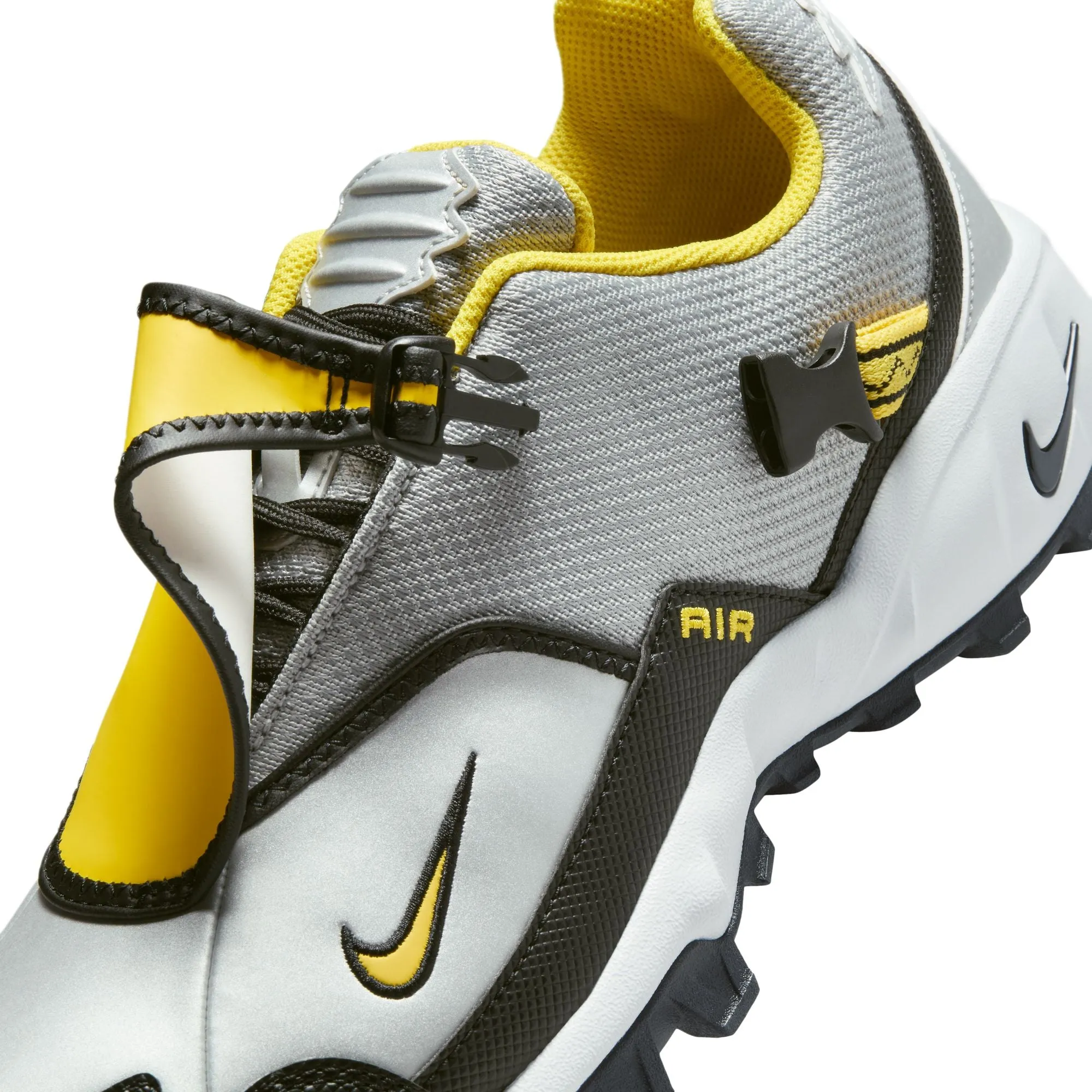 Abrasion Resistant Sole Nike Mens ACG Phassad Shoes