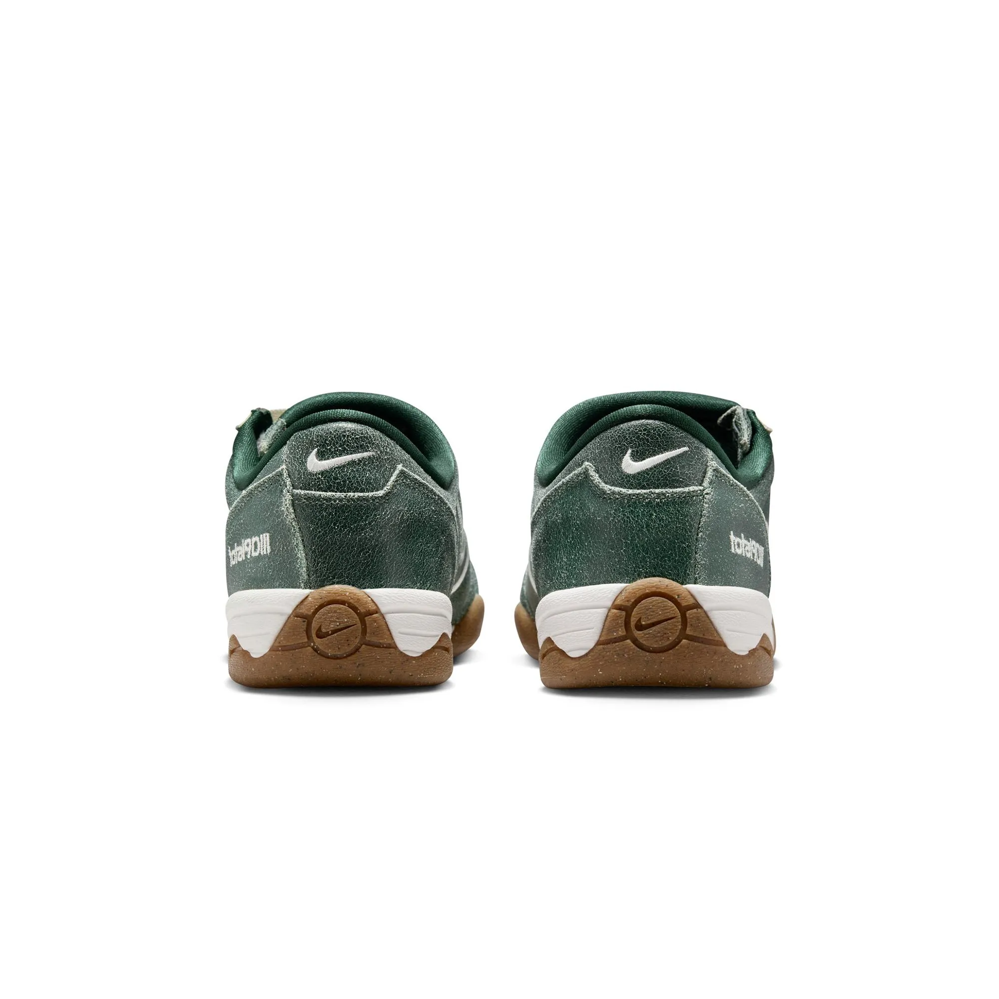 Fitness Footwear Comfortable insoles Nike Mens Total 90 Premium Shoes