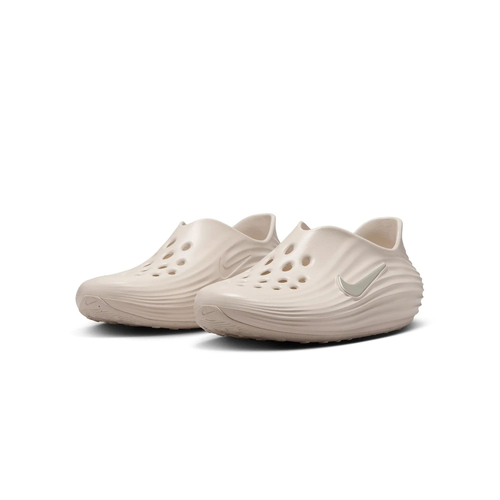 neutral - arch shoes Nike Womens ReactX Rejuven8 Sandals