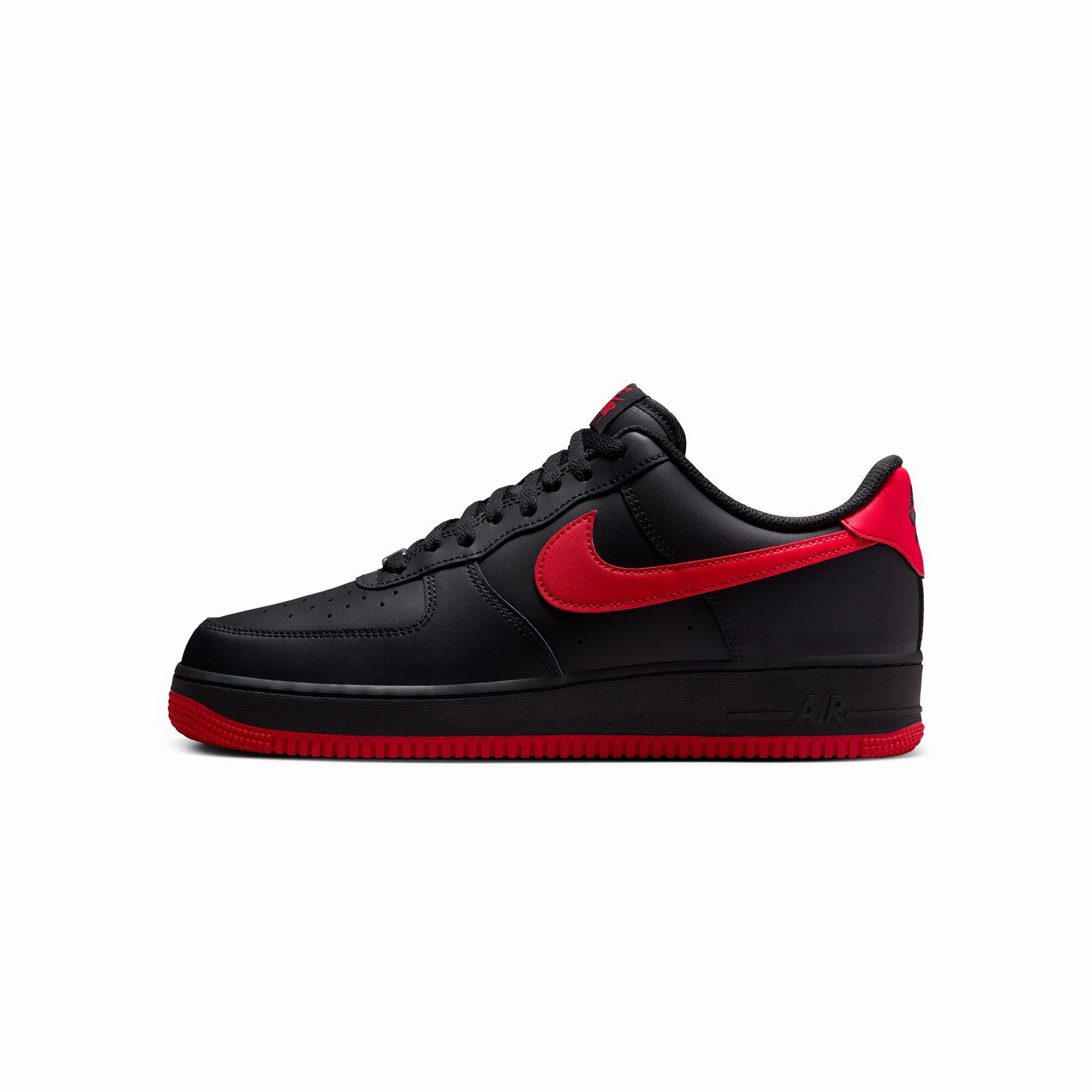 Nike Mens Air Force 1 Low "Bred" Shoes running cadence trail - tough