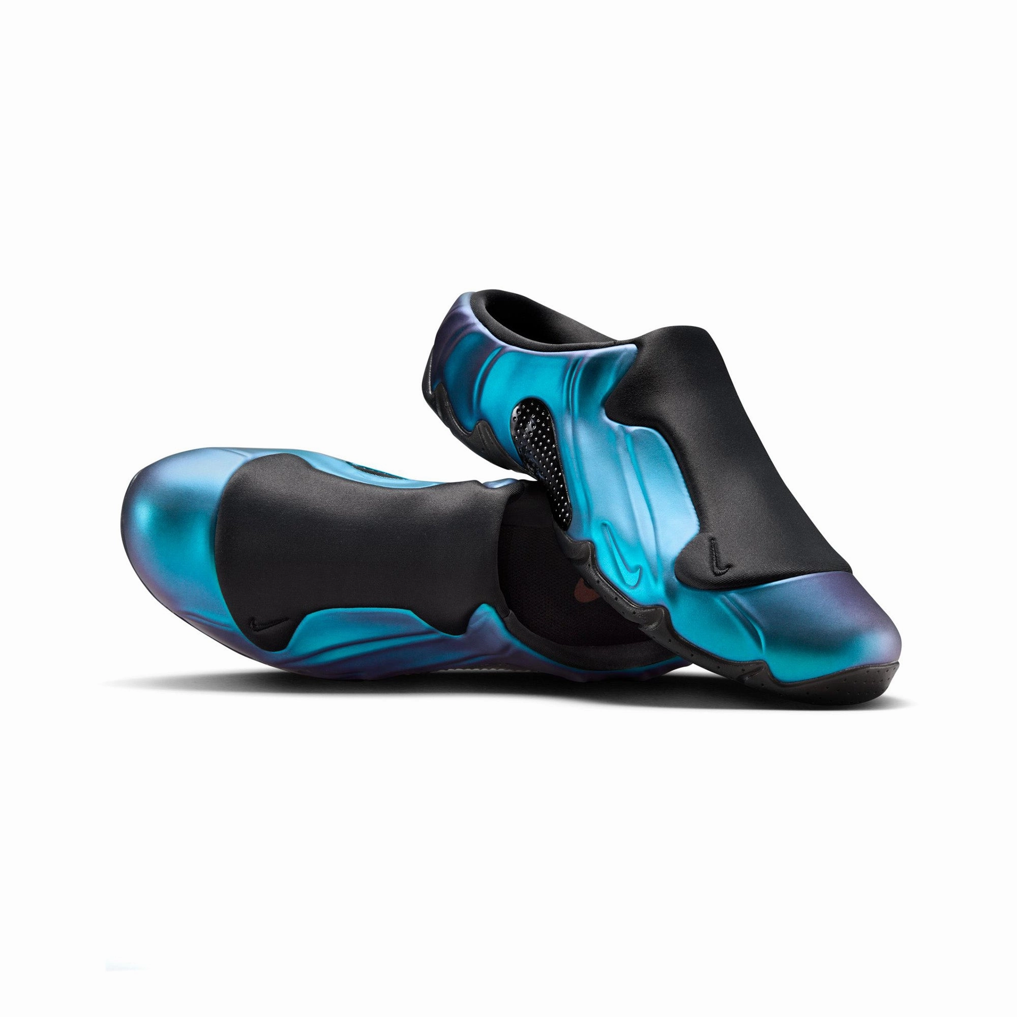 Nike Mens Clogposite Shoes Elastic Lace System Non Marking Outsole