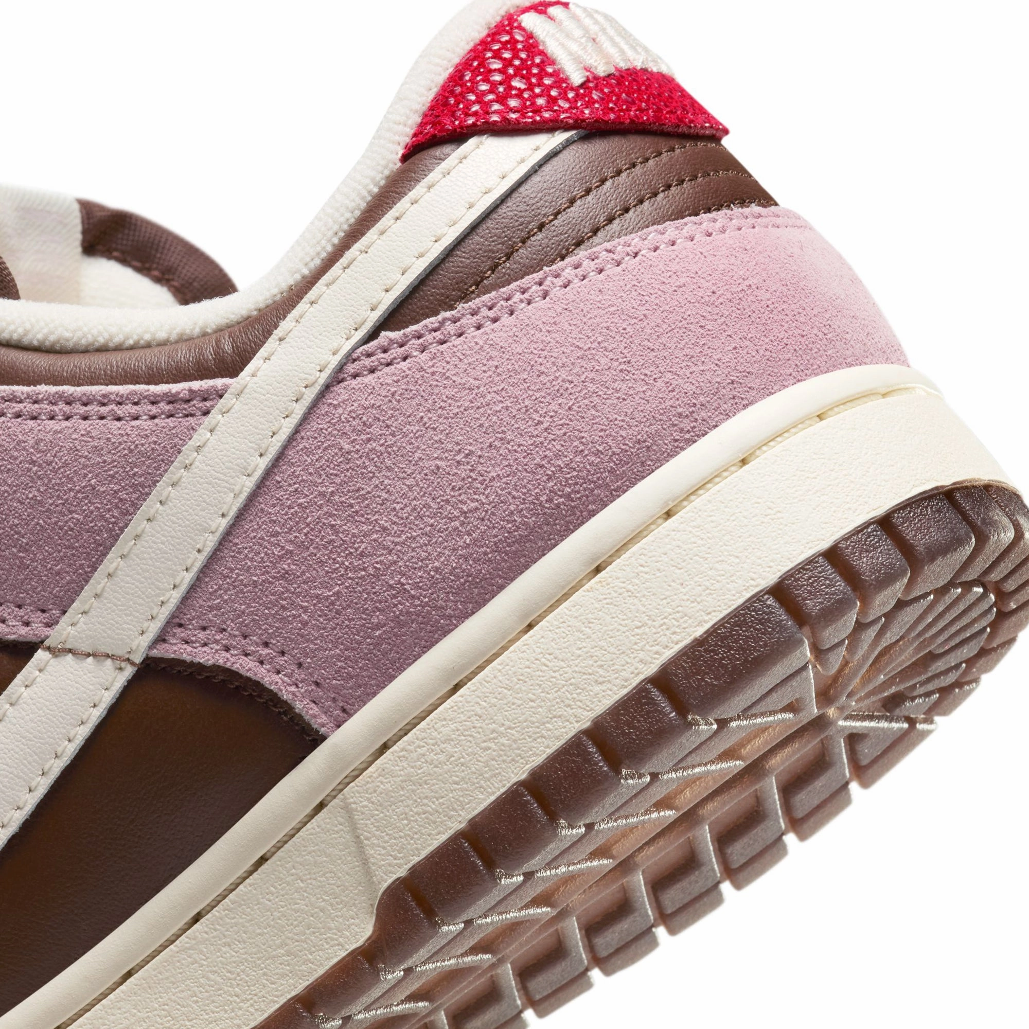 FlyteFoam Nike Womens Dunk Low "Neapolitan" Shoes