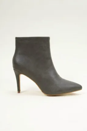 Women's Collett Bootie In Forest Breathable Mountain Climber Durable Shell Outdoor Trek