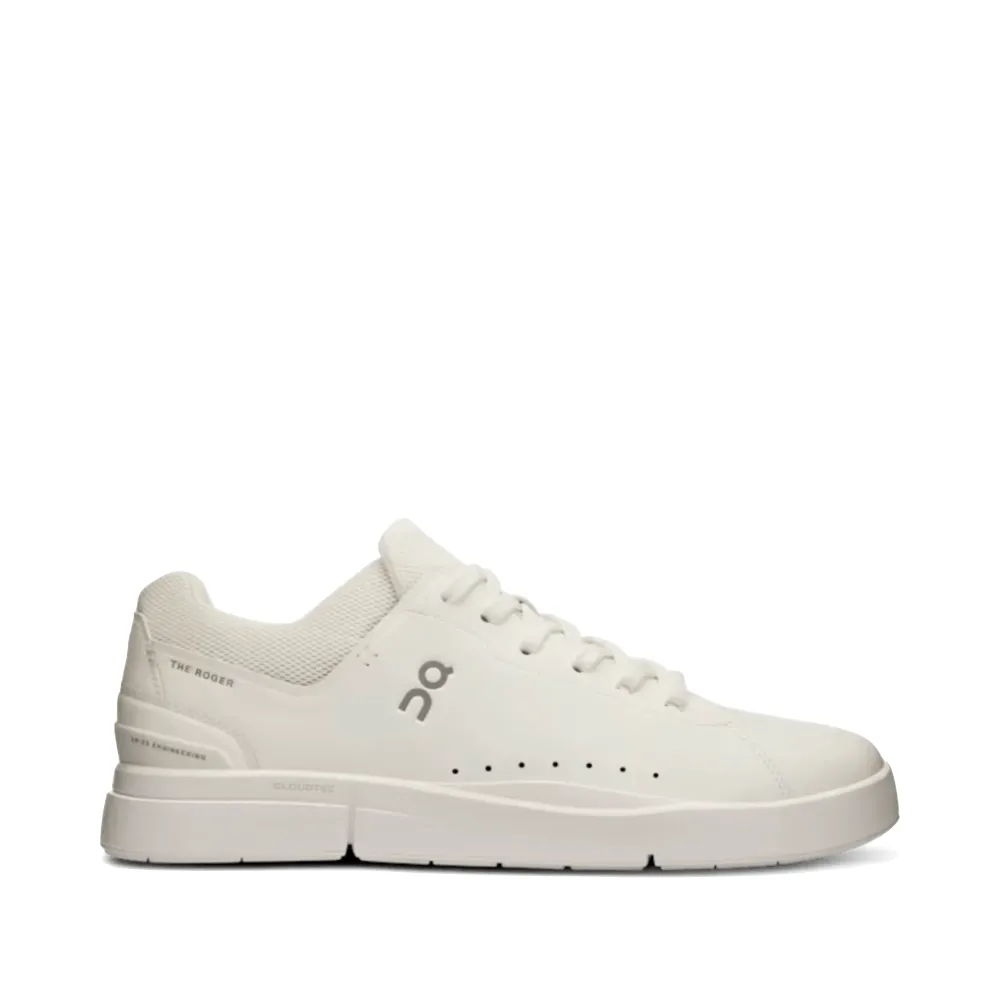Flexible Midsole On Men's THE ROGER Advantage Sneaker in All White
