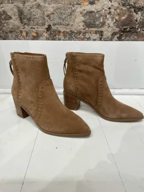 AntiOdor Abrasion Resistant Lining Refine Boot In Acorn