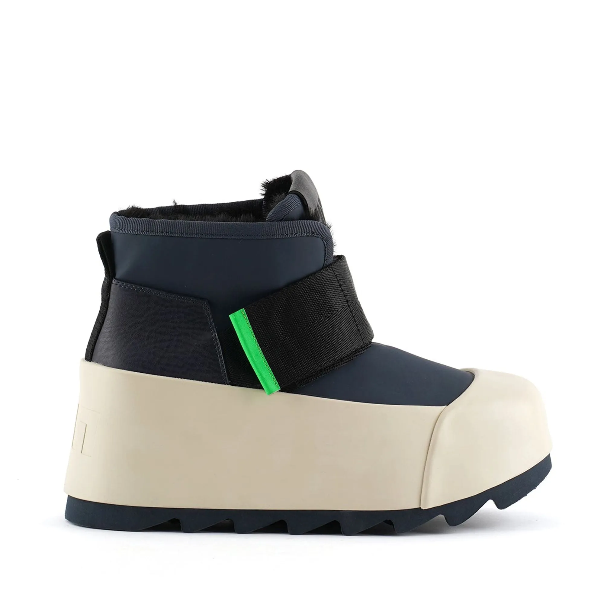 Subtle design rubber Polar Run